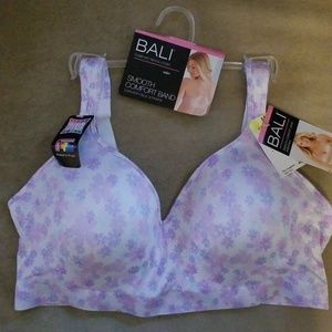 Bali Smooth Comfort Band Convertible Bra M